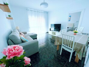 Living area - Aperol Apartment - Malaga (Málaga)