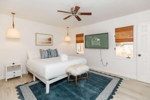 3 多间卧室、办公桌、熨斗/熨衣板、旅行婴儿床