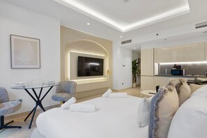 1 bedroom, iron/ironing board, travel cot, WiFi