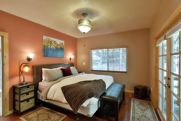 1 bedroom, iron/ironing board, WiFi, bed sheets