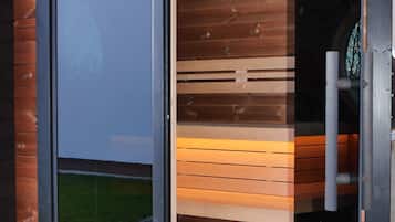 Premium Double Room, Sauna, Hill View | Free WiFi