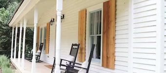 Homewood Historic Getaway