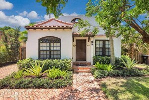 Exterior - THE ROSE · The Rose / The Sister House (West Palm Beach)