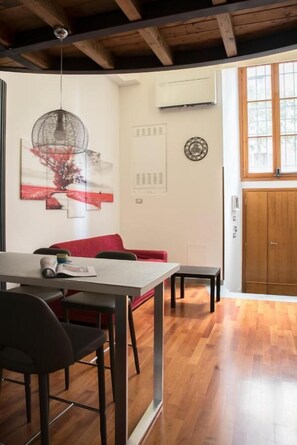 Apartment, Patio | Living area - Casa Giusti (Florence)
