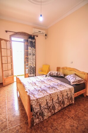 3 chambres, Wi-Fi, draps fournis