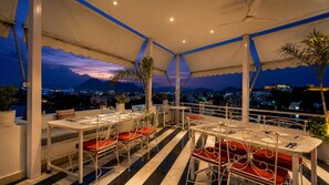 Exterior - Grandrosse Boutique - Lake Facing Hotel (Udaipur)