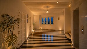 Reception - Grandrosse Boutique - Lake Facing Hotel (Udaipur)