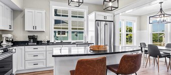 Coho Cottage, Village of Empire MI, Steps from SBD