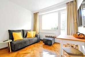 Älytelevisio, työhuone