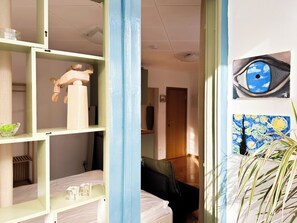 2 chambres, fer et planche à repasser, accès au Wi-Fi (inclus)