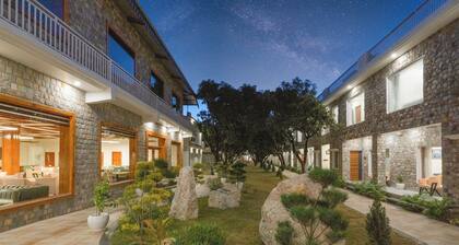 River Heritage Resort