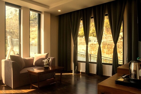 Deluxe kamer, uitzicht op bergen | Uitzicht op de bergen