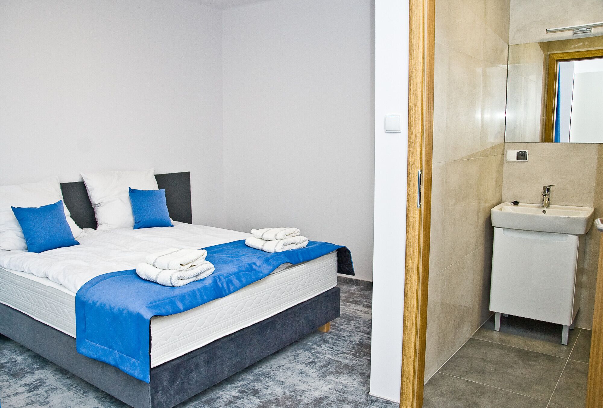 Desk, iron/ironing board, free WiFi