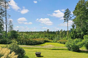 Property grounds - Cozy Swedish forest farm -Marie- in a secluded location (Västra Götalands län)