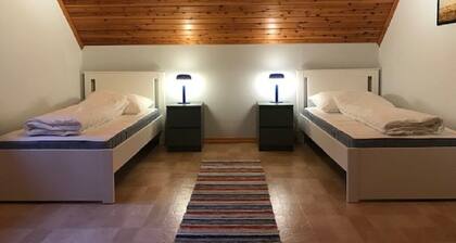 Cozy Swedish forest farm -Marie- in a secluded location