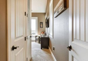 Interior - Penthouse Lakeview Haven (Branson)