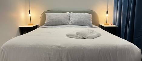 4 Schlafzimmer, Bügeleisen/Bügelbrett, WLAN, Bettwäsche