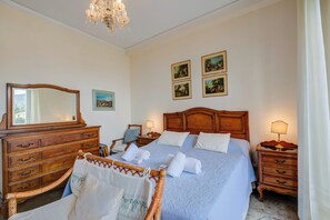Standard Apartment, Multiple Bedrooms (Simply Romantic Sea View) | 2 bedrooms, bed sheets - Simply Romantic Sea View (Alassio)