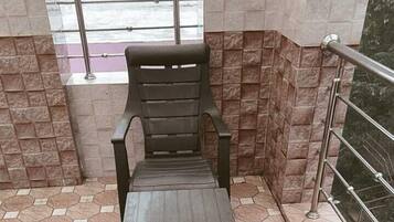 Deluxe Room, Patio, Garden View | Terrace/patio