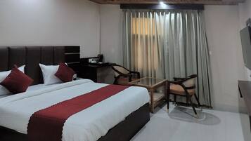 Deluxe Room, Balcony