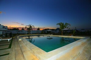Outdoor pool - Aika House - A haven of peace in the heart of Michamvi  (Michamvi Kae.)