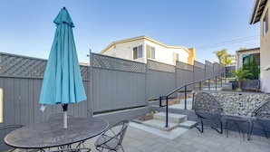 Unclassified image, 4 of 24, button - 2 Mi to Mission Valley: Chic Home w/ Patio! (San Diego)