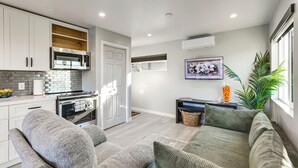 Unclassified image, 3 of 24, button - 2 Mi to Mission Valley: Chic Home w/ Patio! (San Diego)