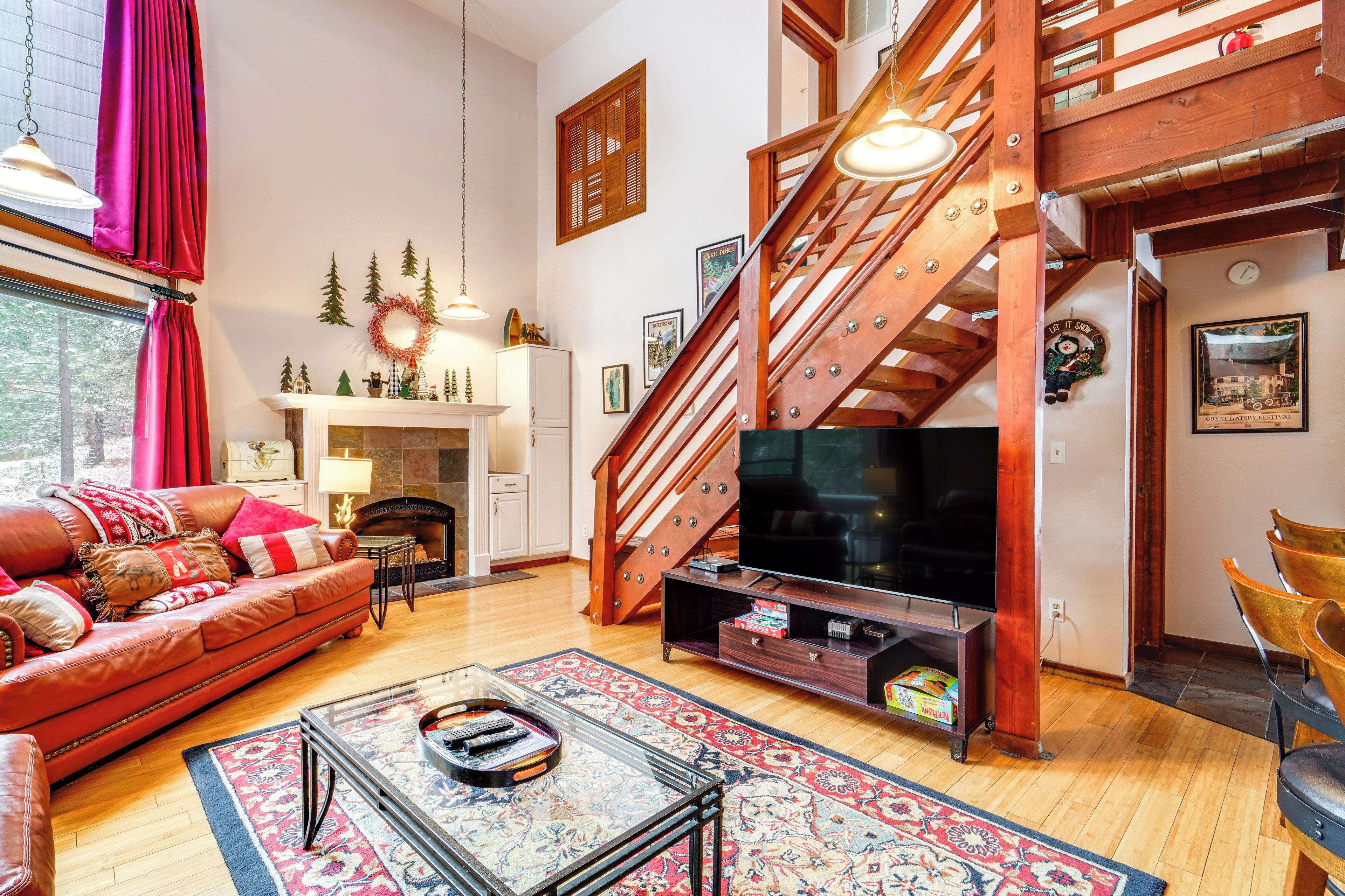 House (4 Bedrooms) | Front of property