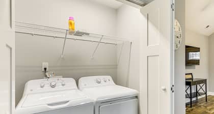 3 Mi to Dtwn: Home w/ Patio & Grill in New Bern