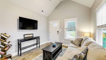 House (2 Bedrooms) | Bahagian dalam