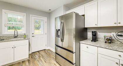 3 Mi to Dtwn: Home w/ Patio & Grill in New Bern