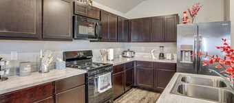 OKC Area Home: 22 Mi to Downtown