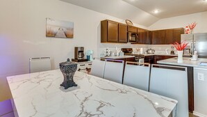 單棟房屋 (4 Bedrooms) | 內部