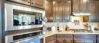 Family-friendly Johnson City Home Near State Parks