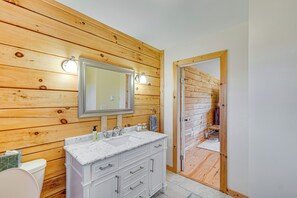 Talo (3 Bedrooms) | Sisätilat