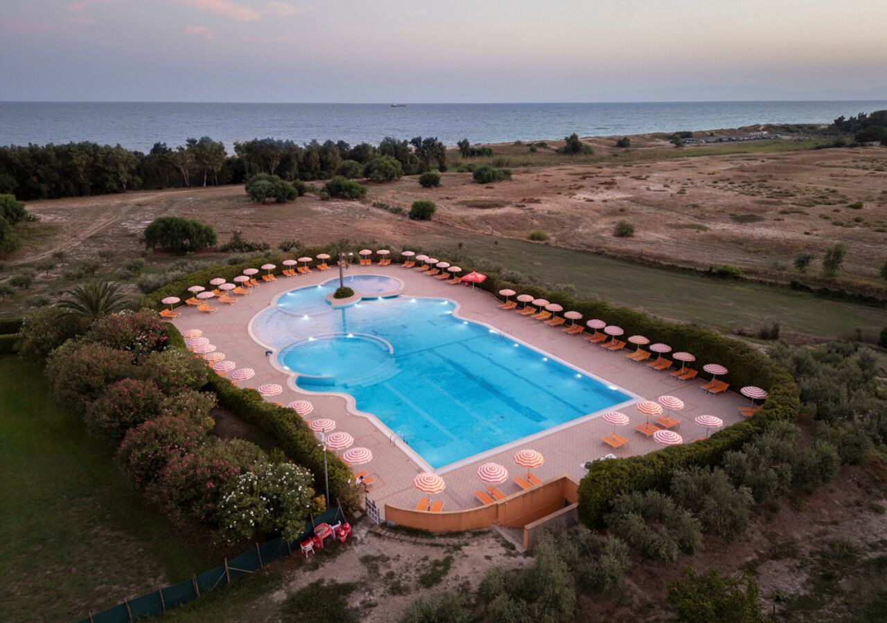 Seasonal outdoor pool