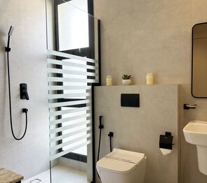 Bathrobes, slippers, bidet - Kease Narjis A-12 Luxury Gold AX18 (Riyadh)