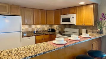 Apartment | 3 bedrooms, Internet