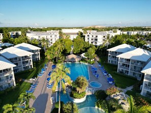 Apartment | 3 bedrooms, Internet - Sandy Beach at Sunset Cove - Ocean Front (Seven Mile Beach)