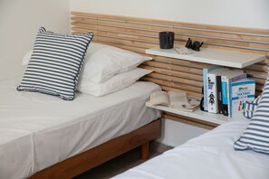 2 habitaciones y escritorio 