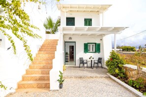 8 bedrooms - Sahara Beach Apartments - Kastraki (Naxos)