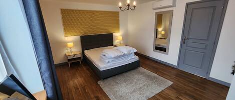 4 soverom, strykejern/-brett og wi-fi