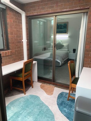 1 dormitorio y ropa de cama