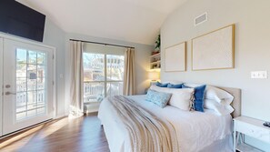 3 chambres, fer et planche à repasser, accès au Wi-Fi (inclus)