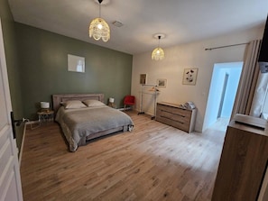 1 bedroom, WiFi