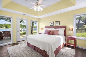 4 bedrooms, WiFi, bed sheets