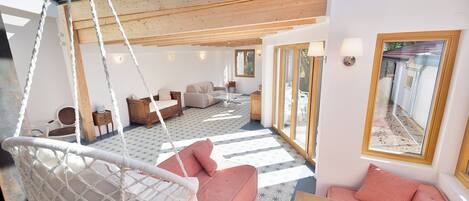 Smart TV, tenis de mesa y estéreo