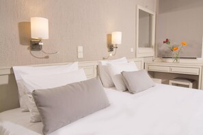 In-room safe, iron/ironing board, free WiFi