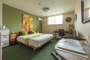 1 dormitori, planxa i posts de planxar, wifi i roba de llit 