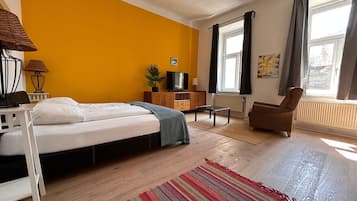 Apartment, Blick auf den Innenhof | 1 Schlafzimmer, hochwertige Bettwaren, individuell dekoriert